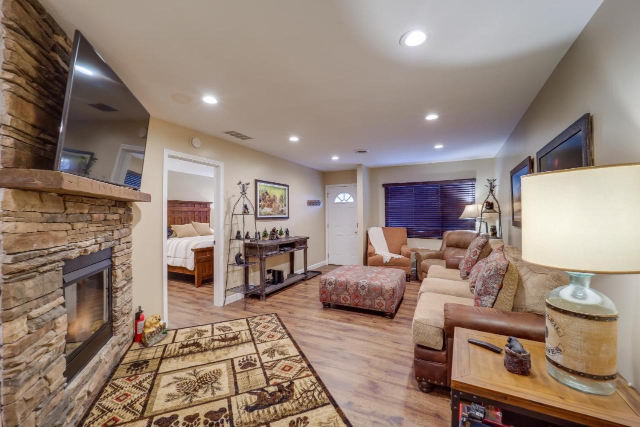 Cozy Banner Elk Condo With Fireplace And Lookout Deck! Exterior photo