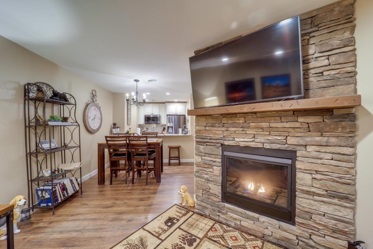 Cozy Banner Elk Condo With Fireplace And Lookout Deck! Exterior photo